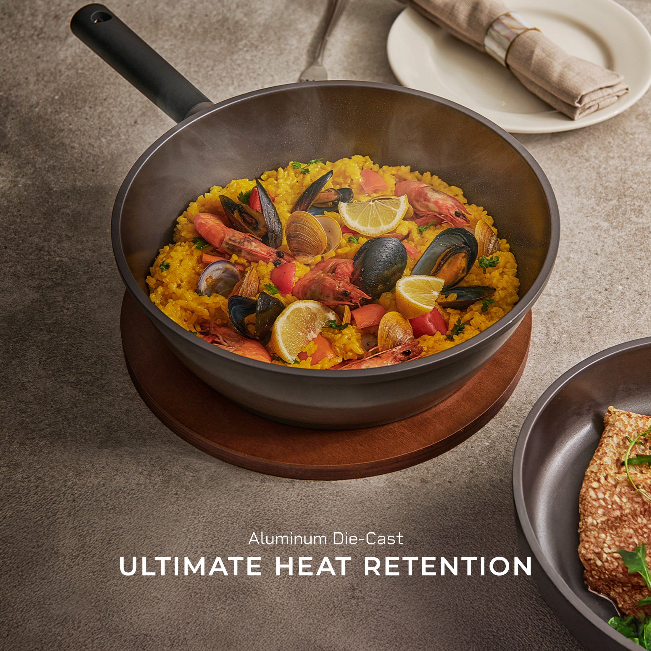 11 in Kyndell Induction Wok Pan (COP-B2810HGB)